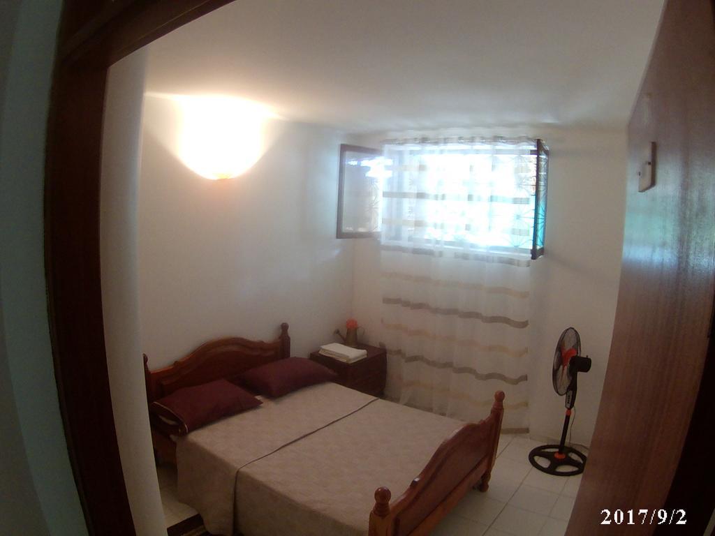 Arla Residential Bed and Breakfast Mindelo Esterno foto